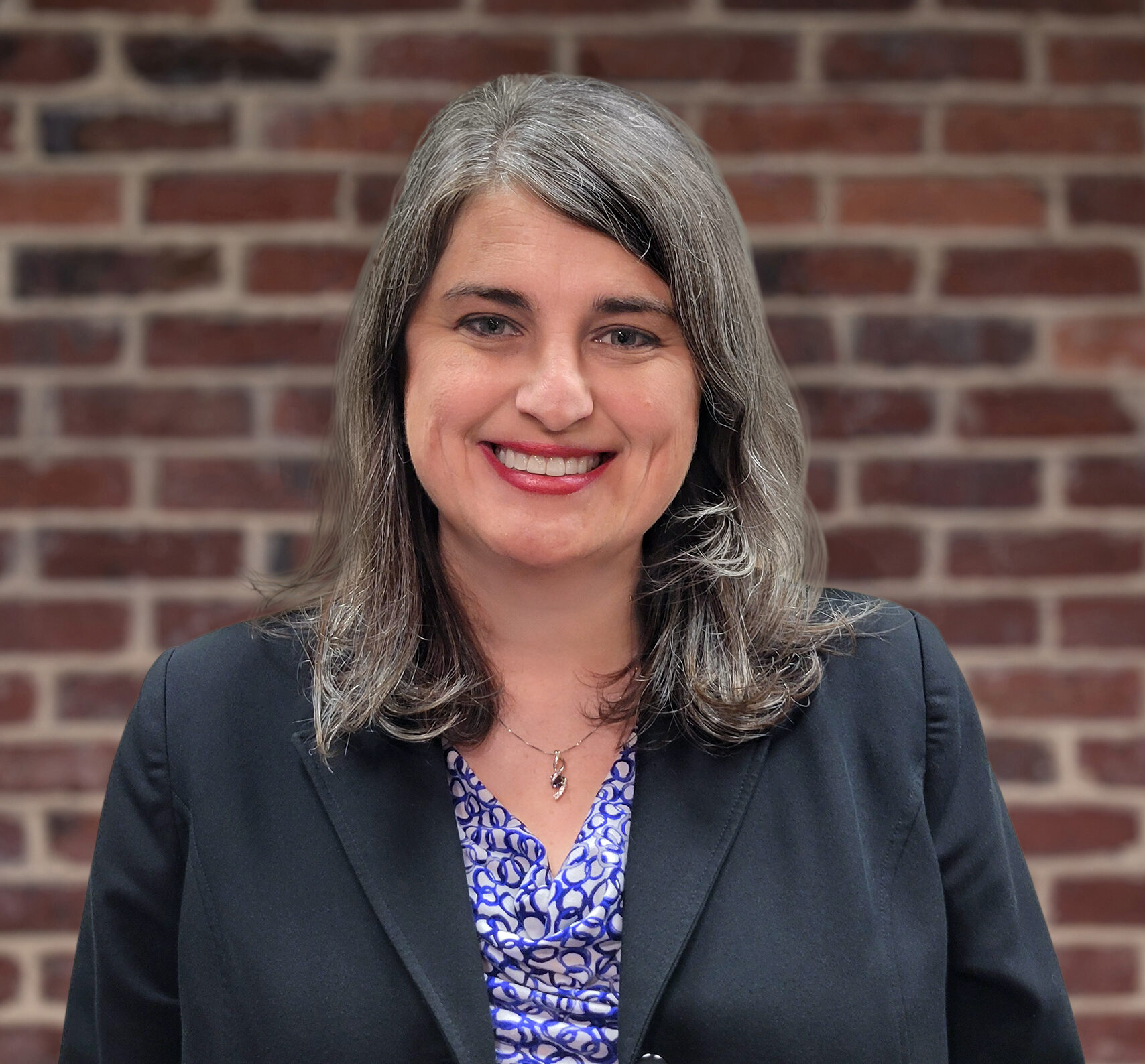 Headshot of Laura Thieben